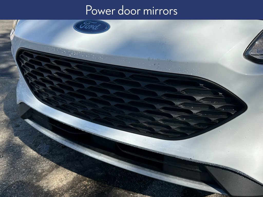 Used 2022 Ford Escape S image 14