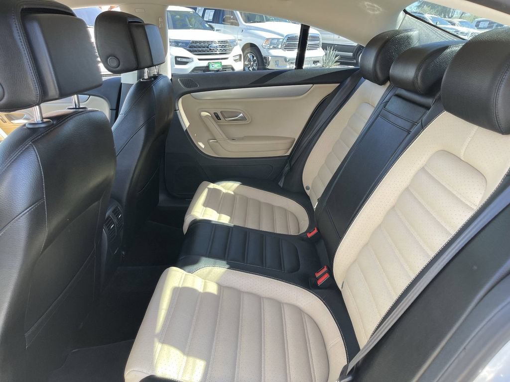 Used 2013 Volkswagen CC Sport FWD image 16
