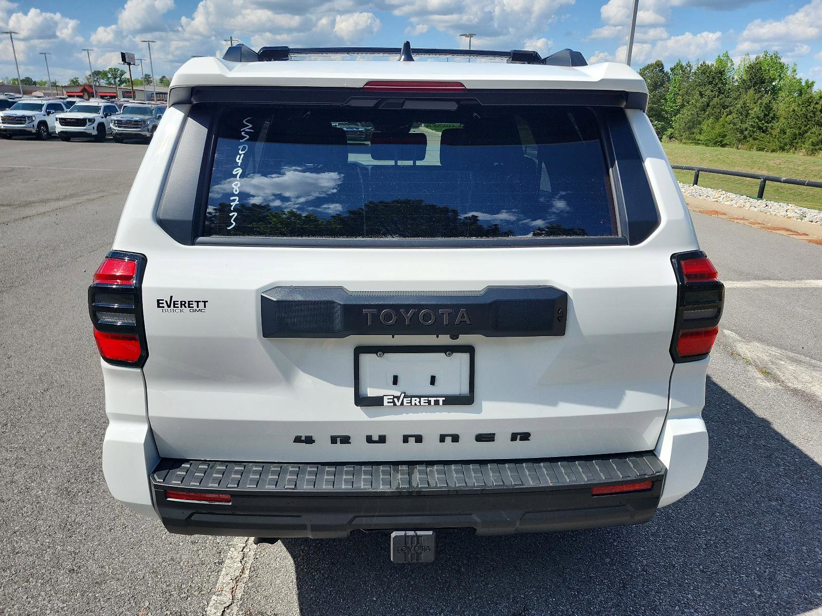 Used 2025 Toyota 4Runner SR5 image 6