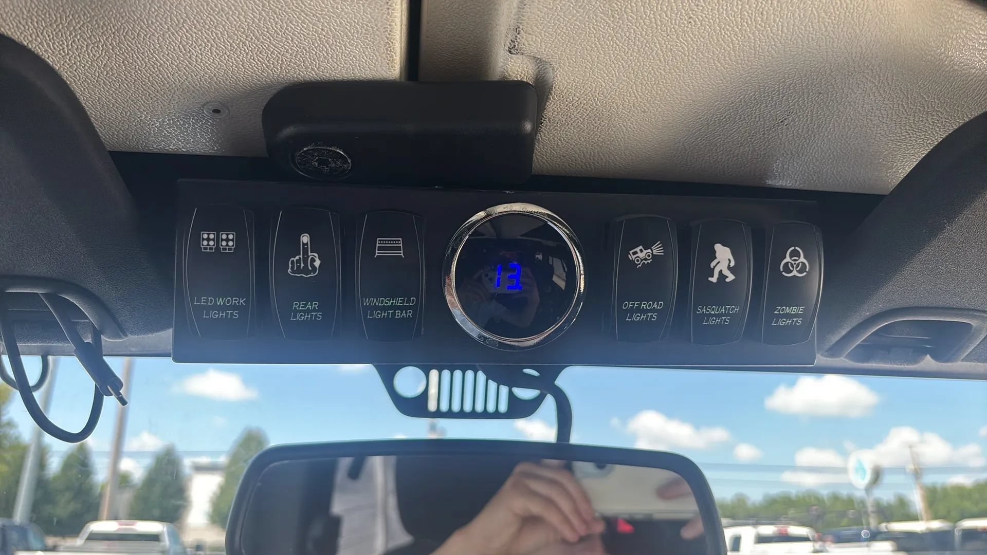 Used 2013 Jeep Wrangler Unlimited Sport AWD/4WD image 25