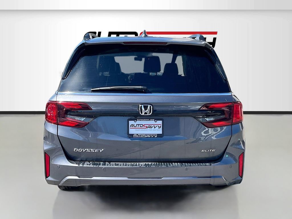 Used 2025 Honda Odyssey Elite image 6
