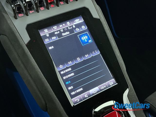 Used 2023 Lamborghini Huracan Tecnica image 19