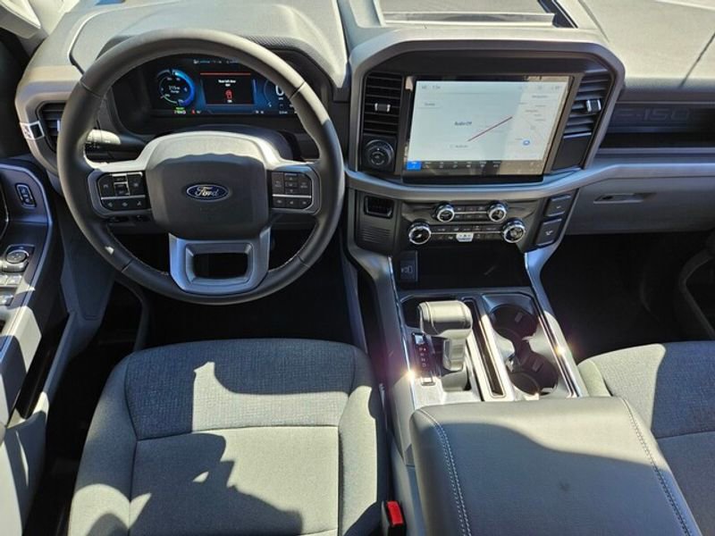New 2025 Ford F150 Lightning XLT image 9