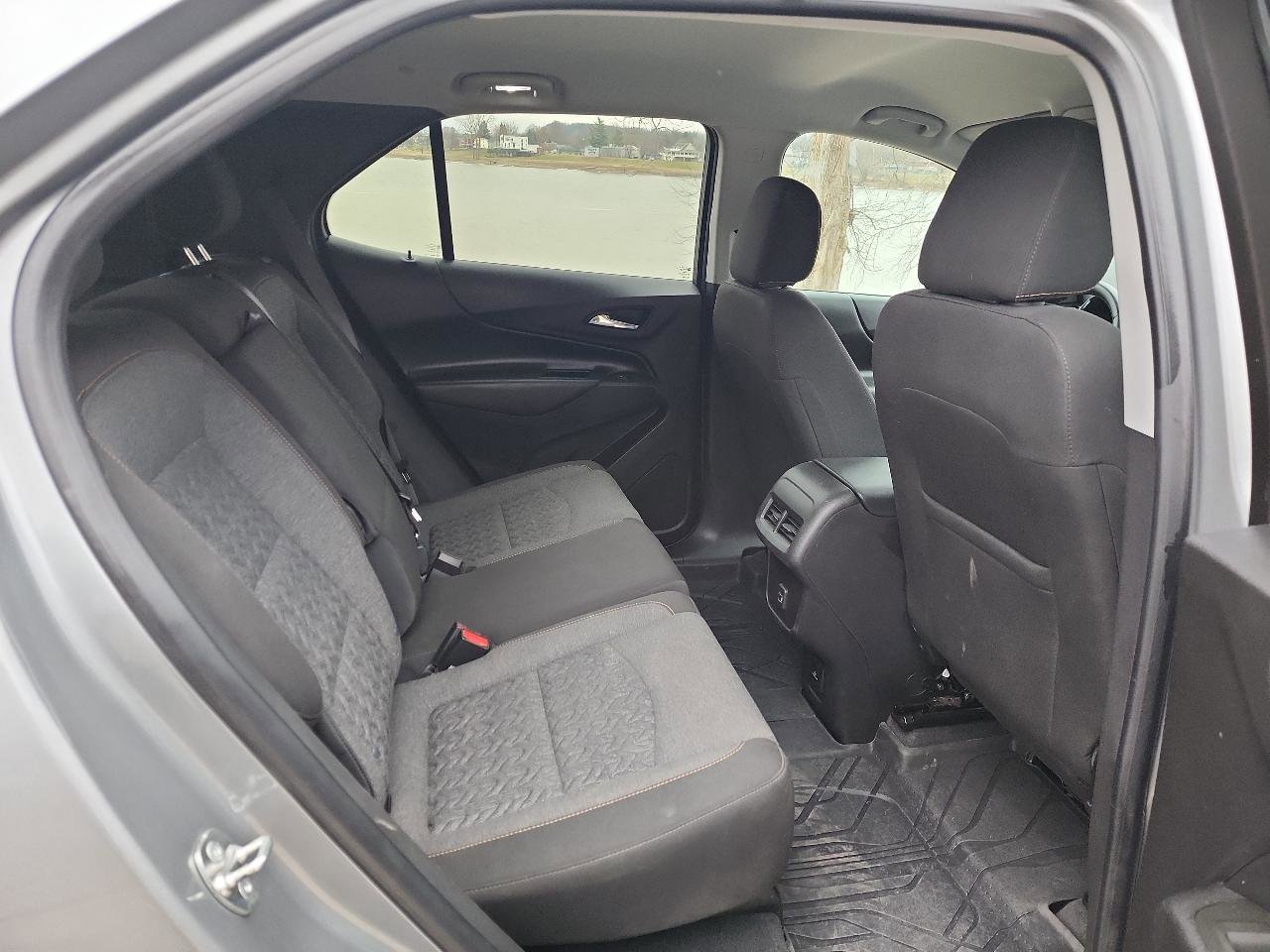 Used 2024 Chevrolet Equinox LT image 12