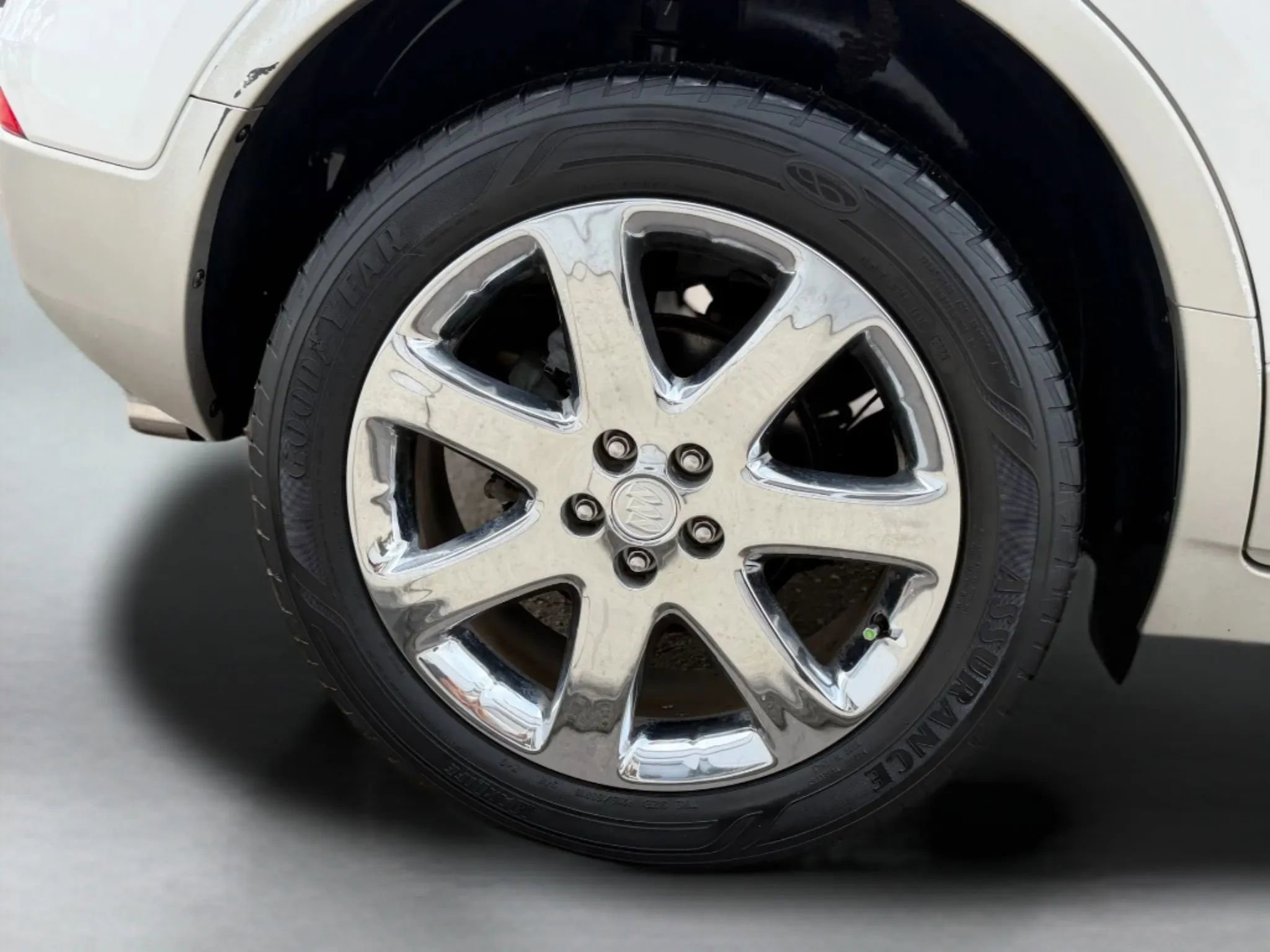 Used 2017 Buick Encore Essence w/ Experience Buick Package image 34