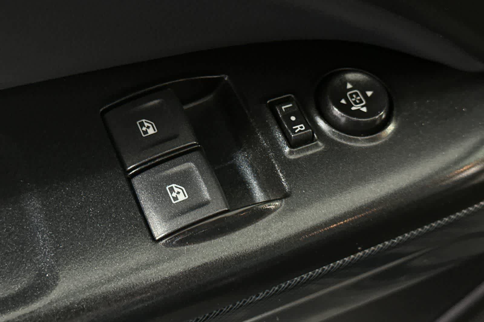 Used 2019 Chevrolet Colorado Z71 RWD image 14