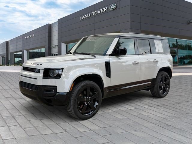 Certified 2026 Land Rover Defender 110 X-Dynamic SE AWD/4WD image 1