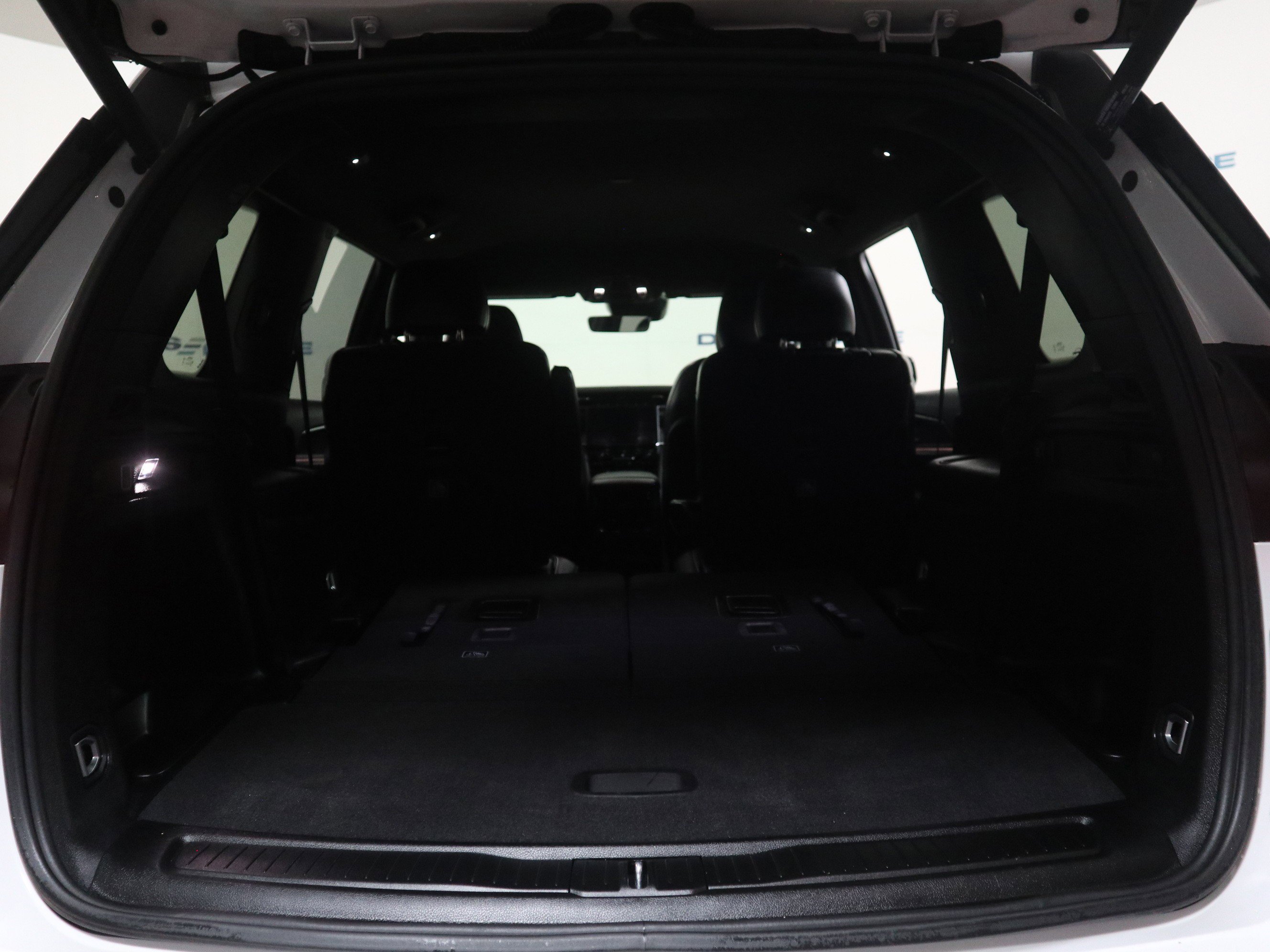 Used 2025 Jeep Grand Cherokee L Limited w/ Trailer Tow Package image 9