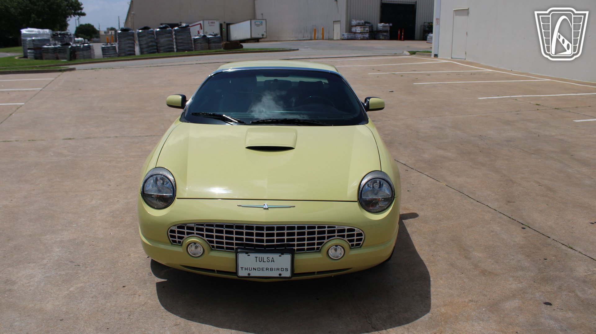 Used 2005 Ford Thunderbird RWD image 32