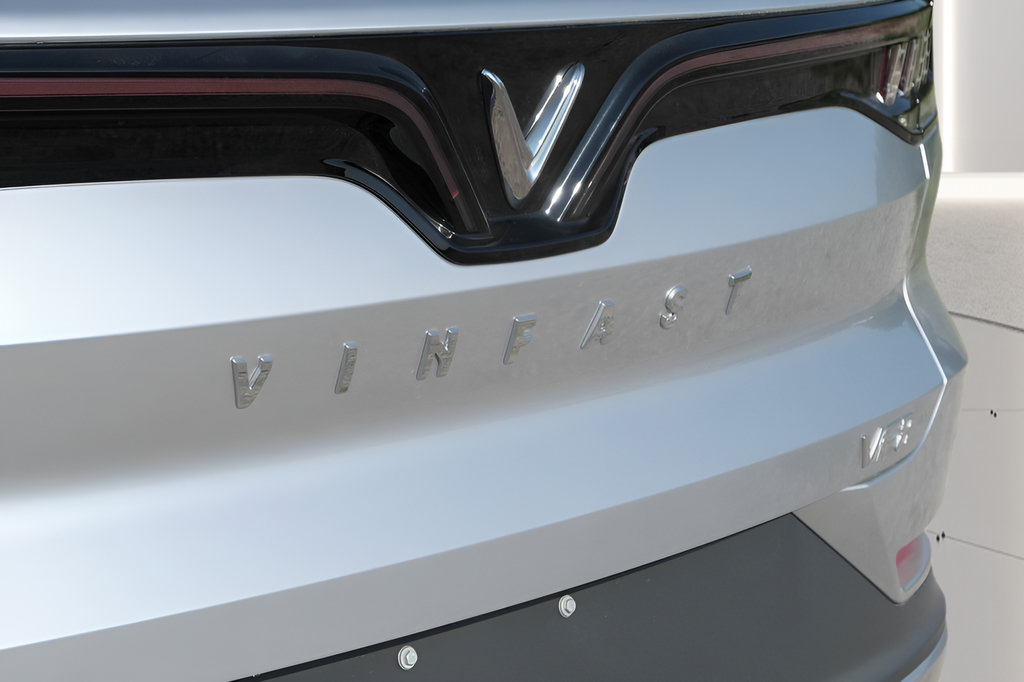 New 2025 VinFast VF 8 Eco AWD/4WD image 36