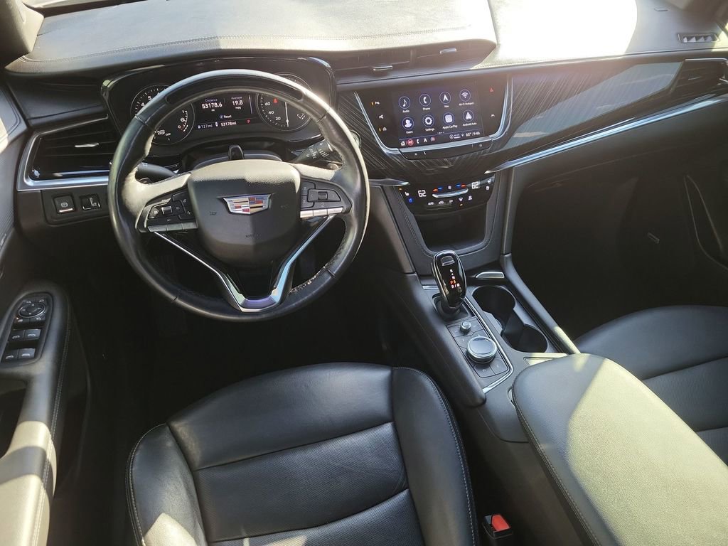 Used 2023 Cadillac XT6 Premium Luxury w/ Technology Package image 21