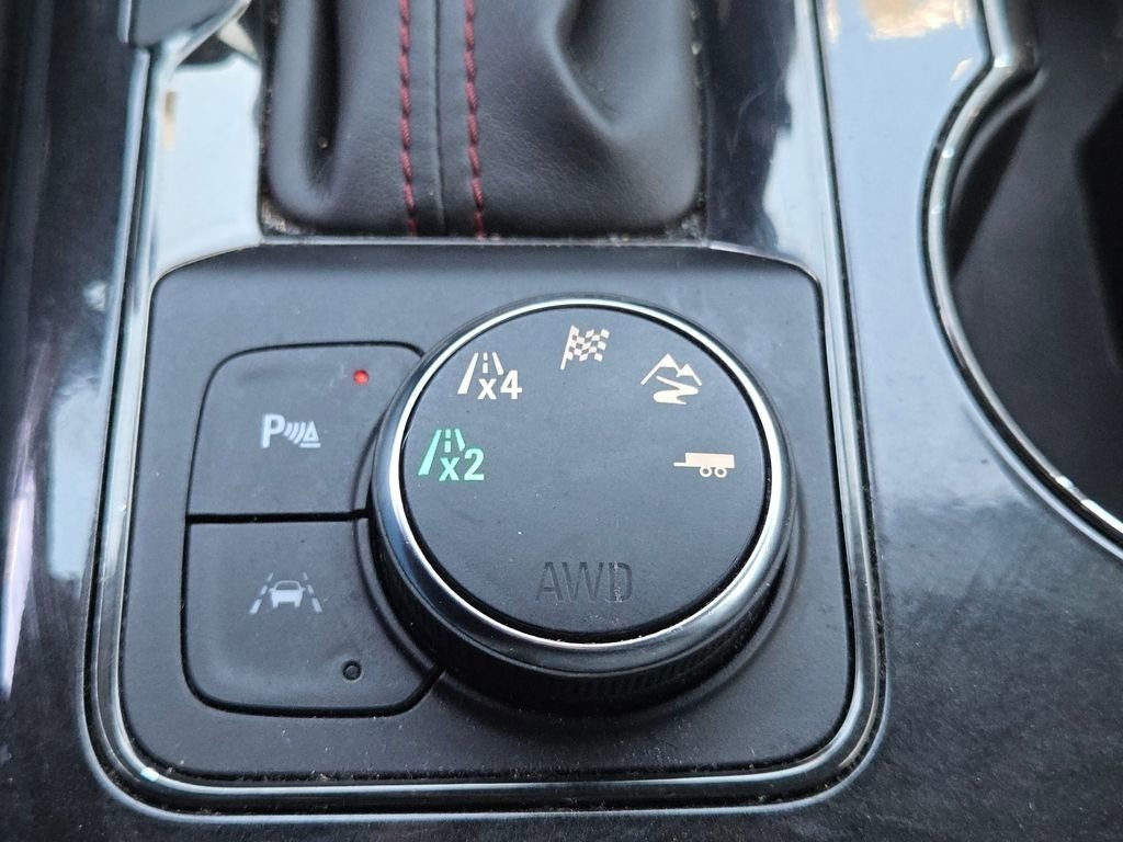 Used 2019 Chevrolet Blazer RS AWD/4WD image 11