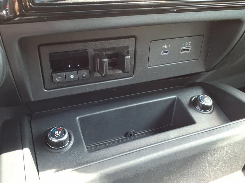 Certified 2024 Nissan Titan PRO-4X w/ Pro-4x Convenience Package AWD/4WD image 26