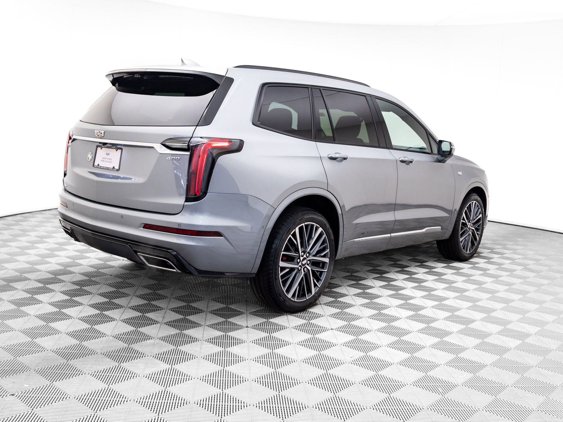 Certified 2024 Cadillac XT6 Sport w/ Technology Package image 6