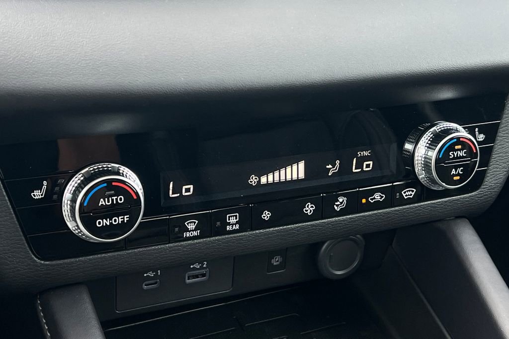 New 2025 Mitsubishi Outlander SE AWD/4WD image 22