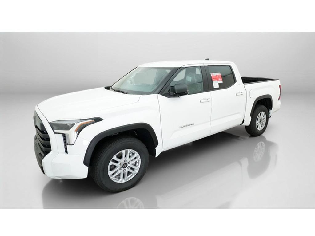 New 2026 Toyota Tundra SR5