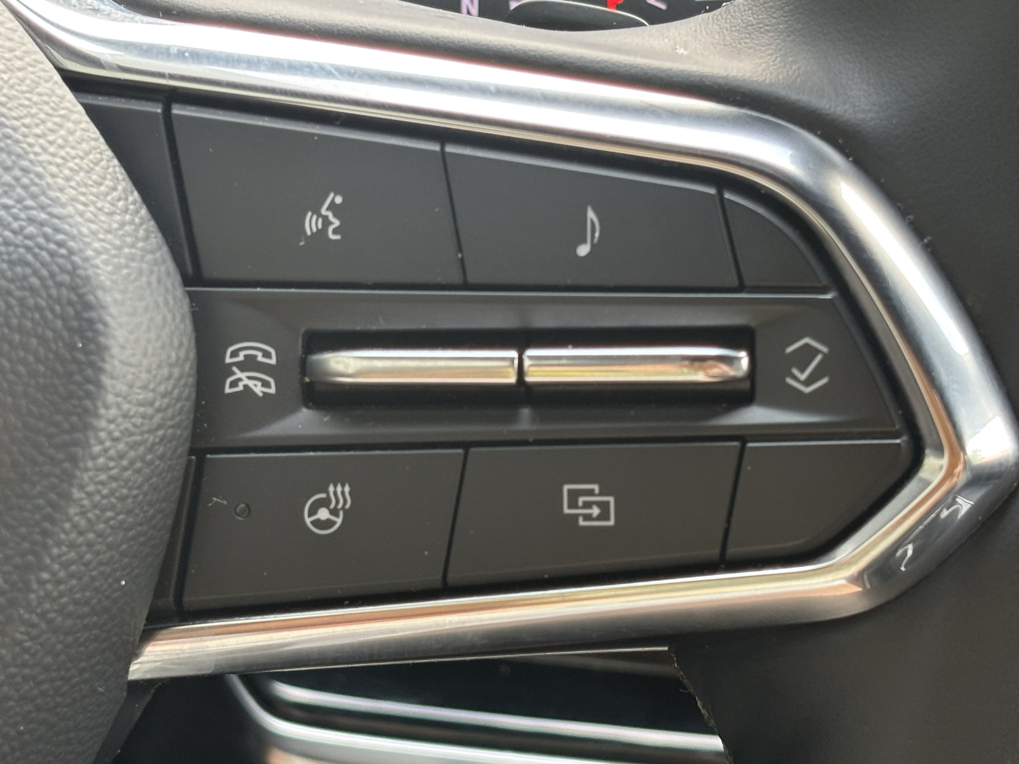 Used 2025 Chevrolet Equinox LT w/ Convenience Package II AWD/4WD image 10