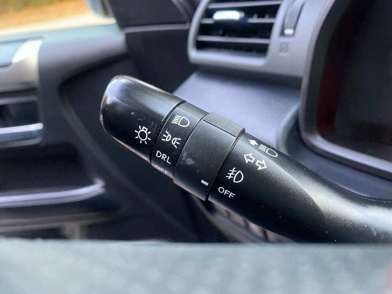 Used 2017 Toyota 4Runner SR5 Premium image 24