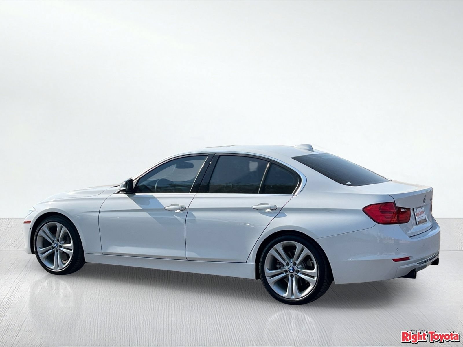 Used 2015 BMW 335i Sedan RWD image 4