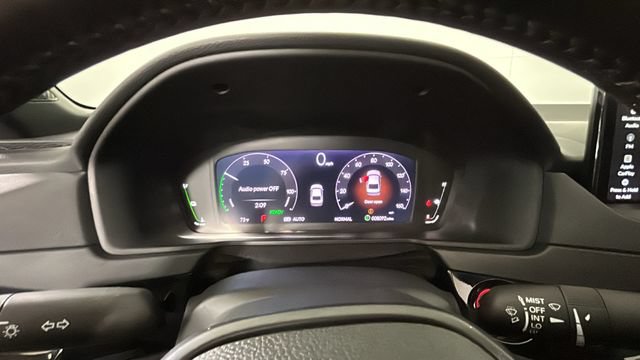 Used 2025 Honda Accord Sport image 17