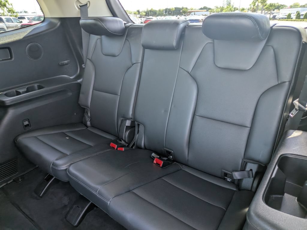 Certified 2022 Kia Telluride SX w/ Towing Package FWD image 21