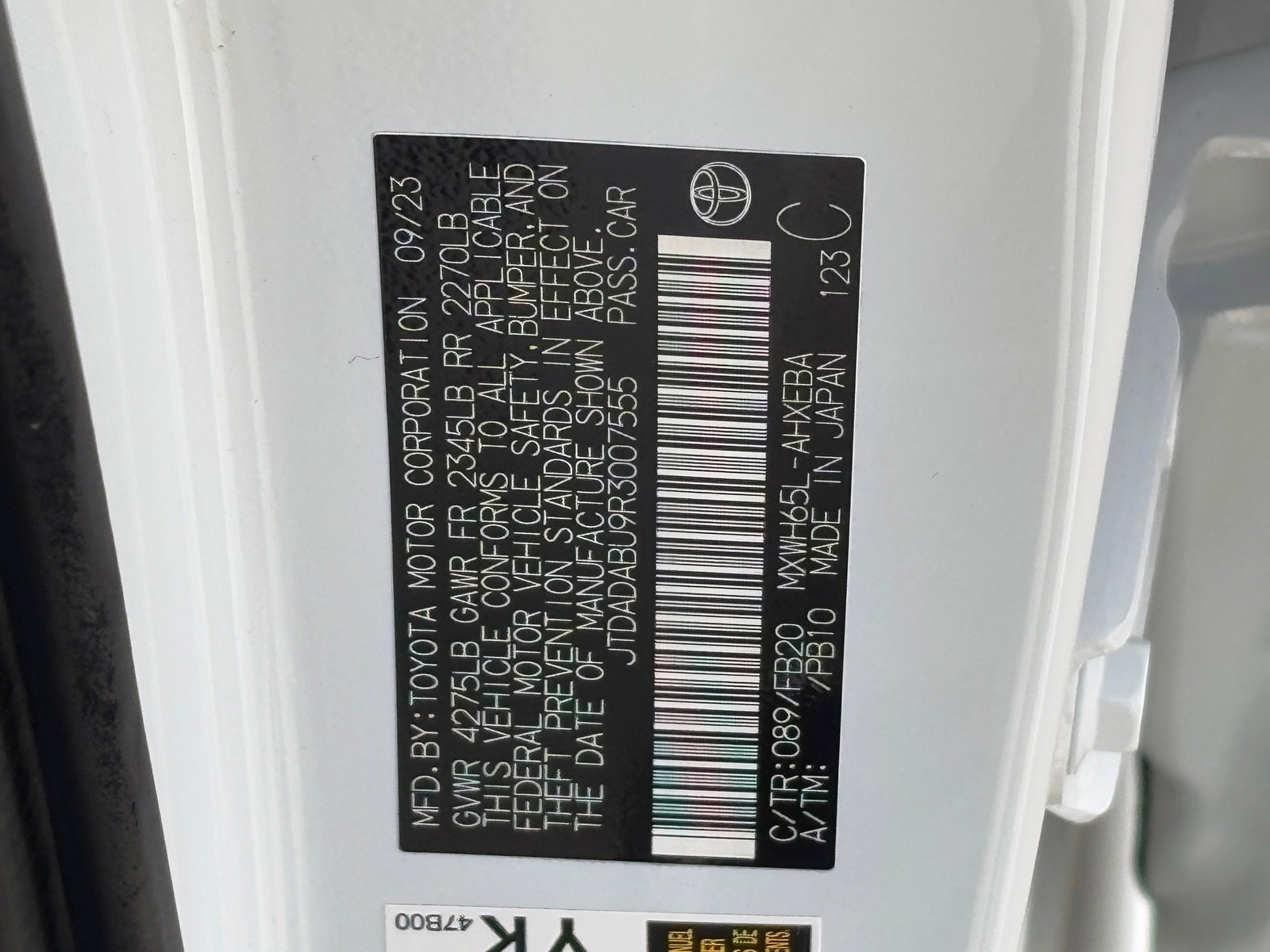 Used 2024 Toyota Prius LE image 30