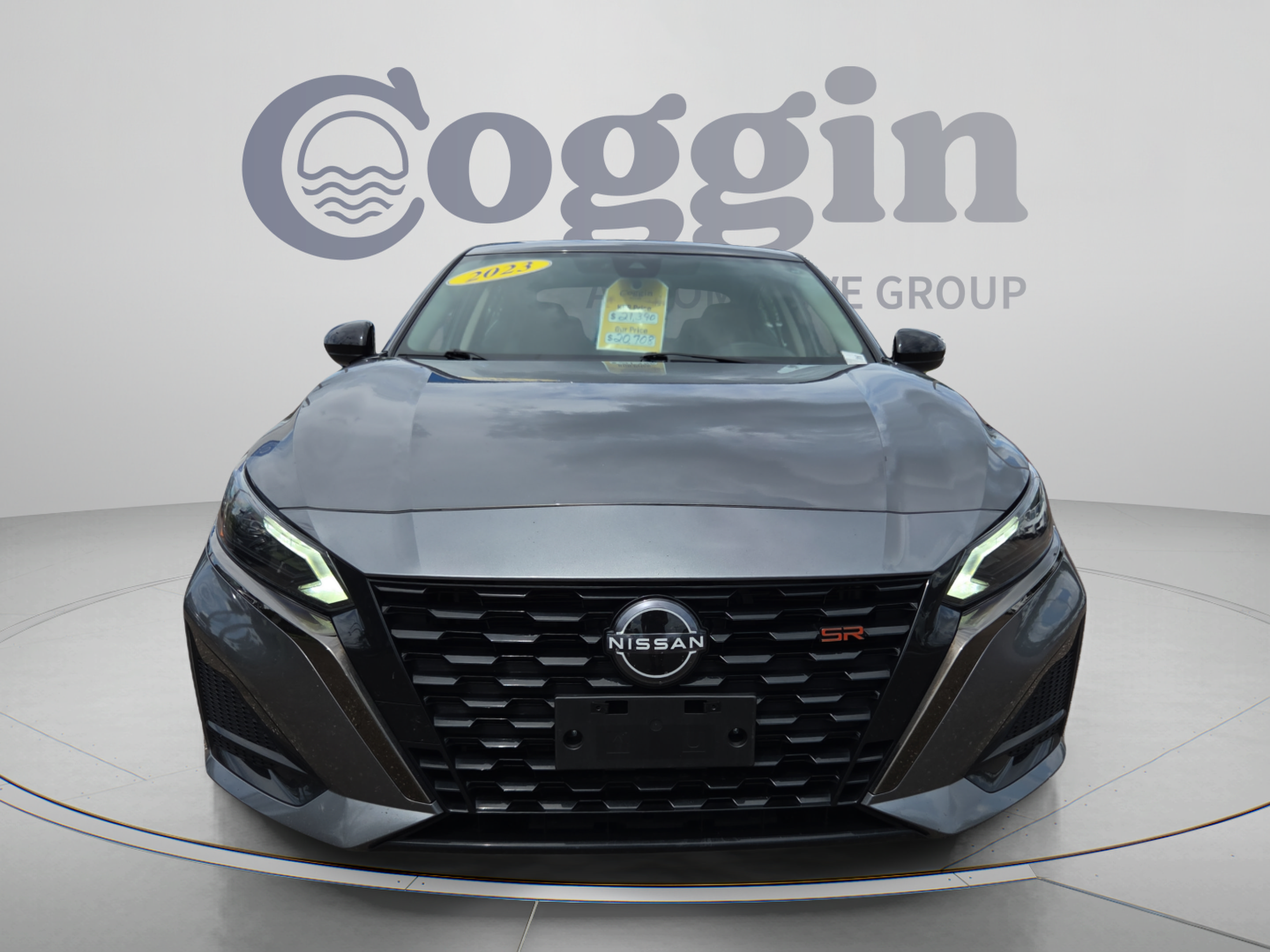 Used 2023 Nissan Altima 2.5 SR FWD image 8
