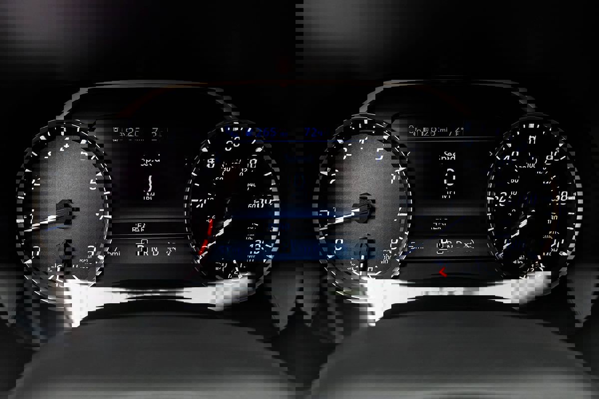 Used 2025 Nissan Frontier S image 15