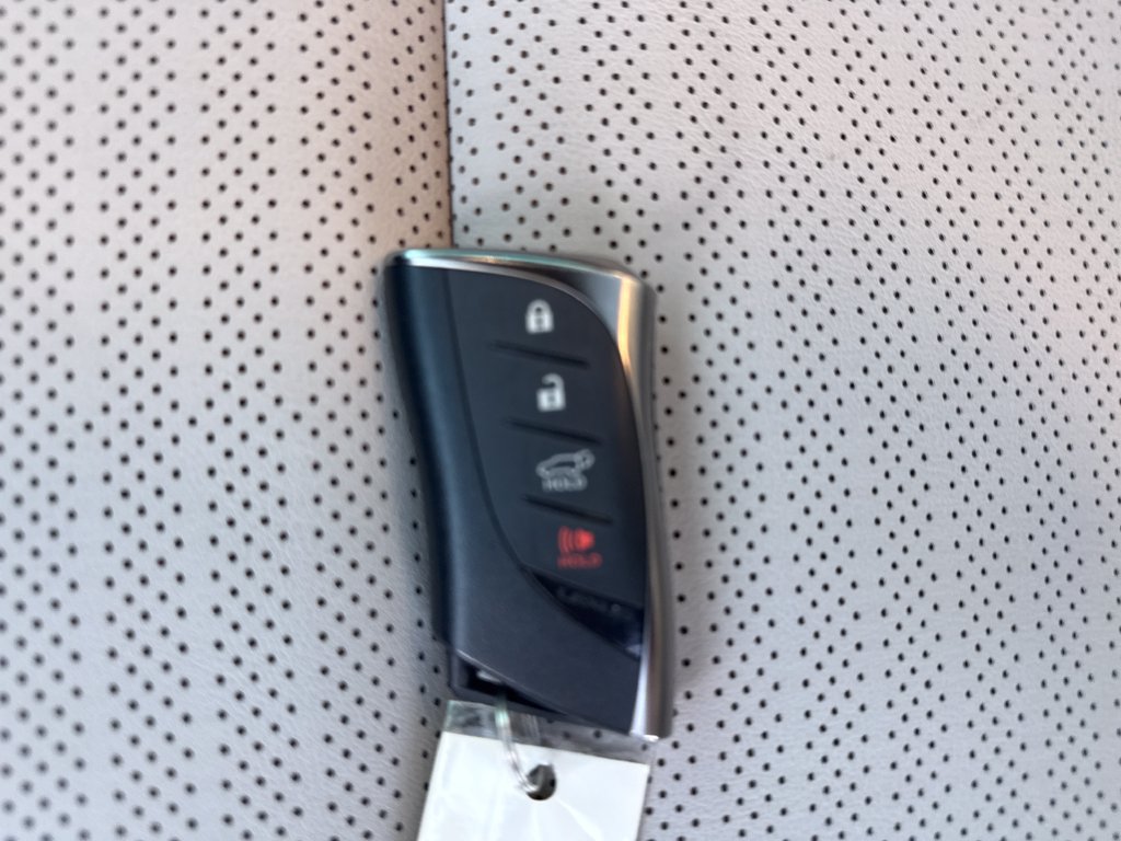Used 2024 Lexus TX 350 AWD w/ Technology Package image 33