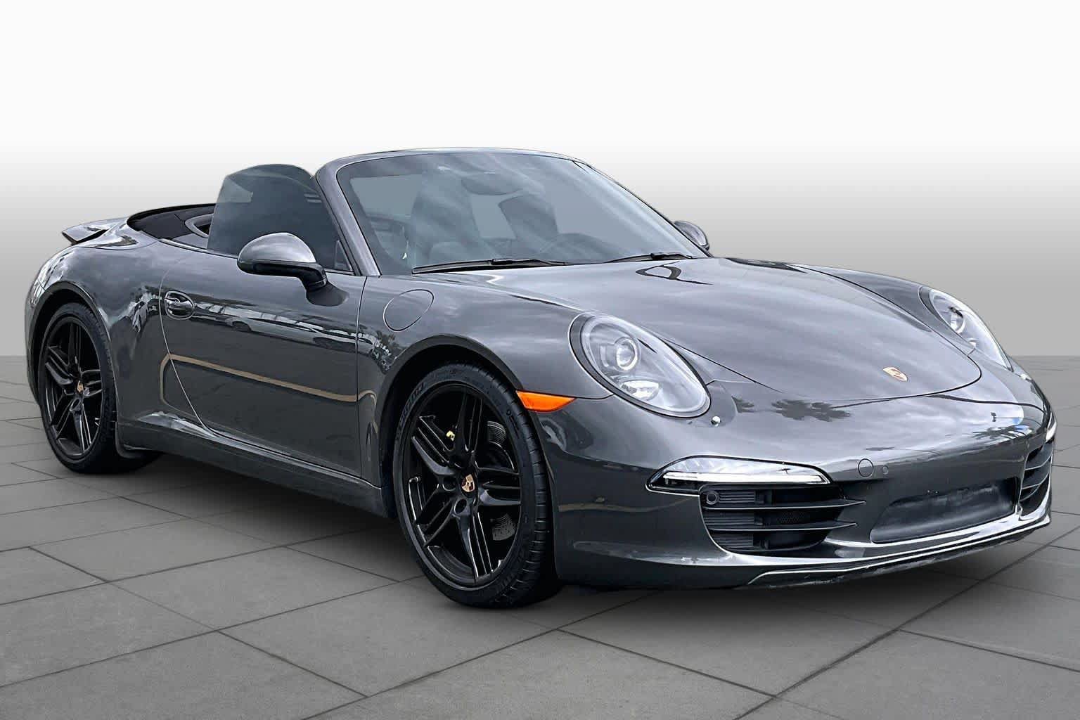 Used 2014 Porsche 911 Carrera RWD image 2