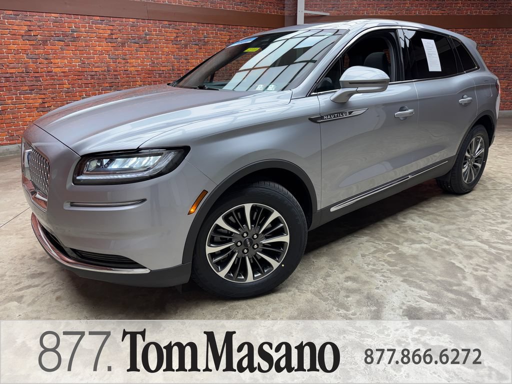 Used 2023 Lincoln Nautilus Reserve AWD/4WD image 1