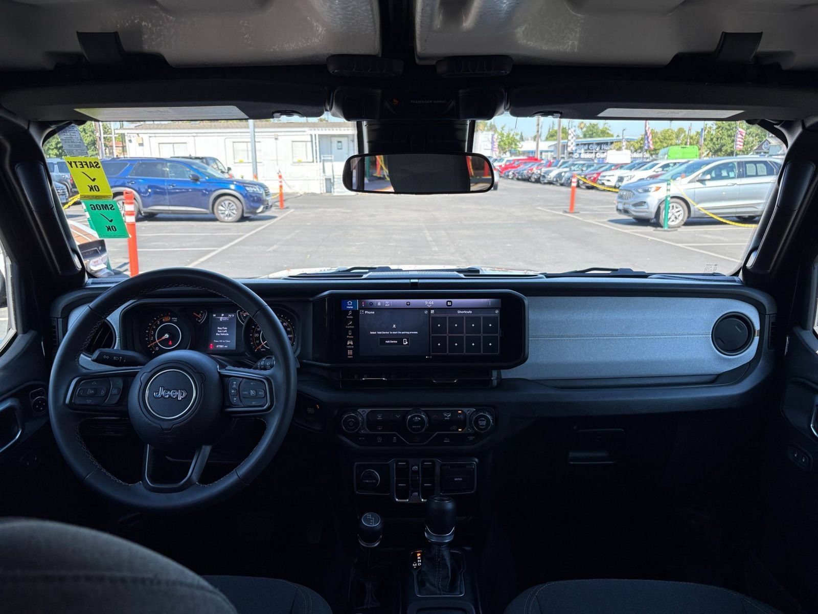 Used 2025 Jeep Wrangler Unlimited Sport AWD/4WD image 32