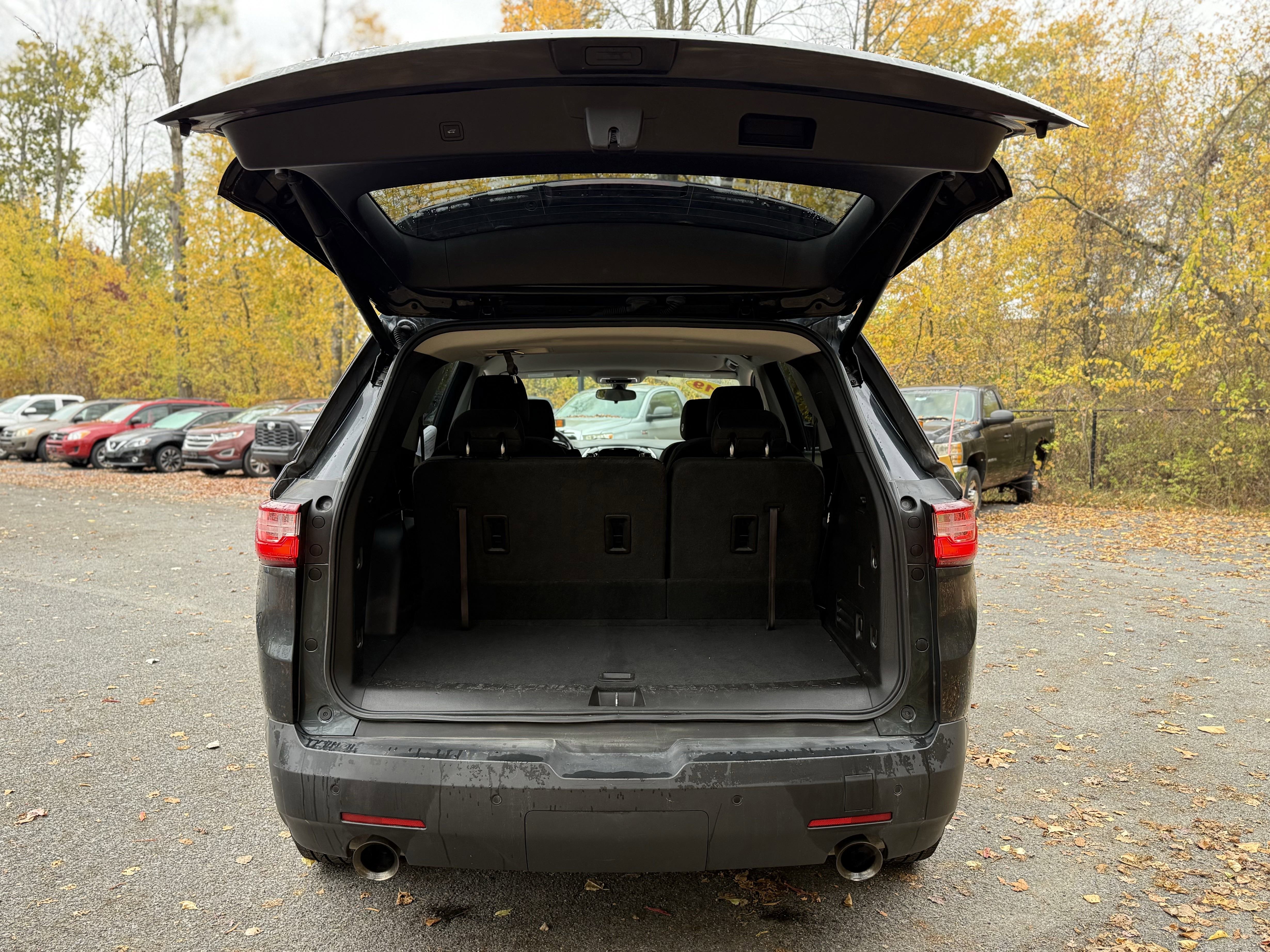 Used 2019 Chevrolet Traverse LT image 33