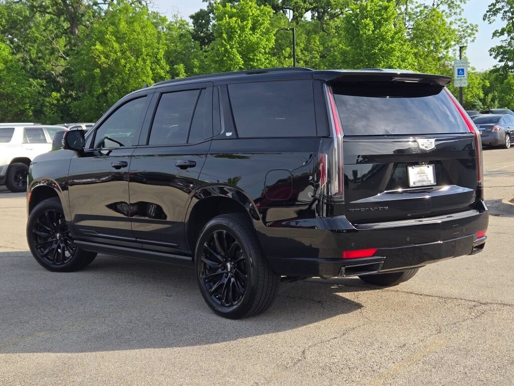 Used 2024 Cadillac Escalade Sport Platinum w/ LPO, ONYX Package AWD/4WD image 16