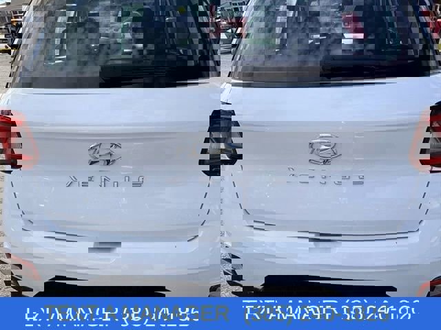 Used 2025 Hyundai Venue SE image 9