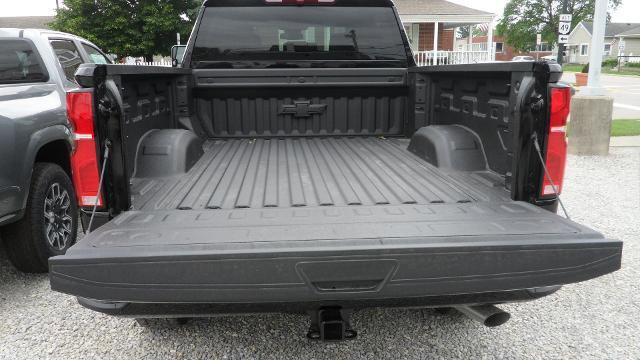 New 2026 Chevrolet Silverado 2500 LT w/ Z71 Chrome Sport Edition AWD/4WD image 9