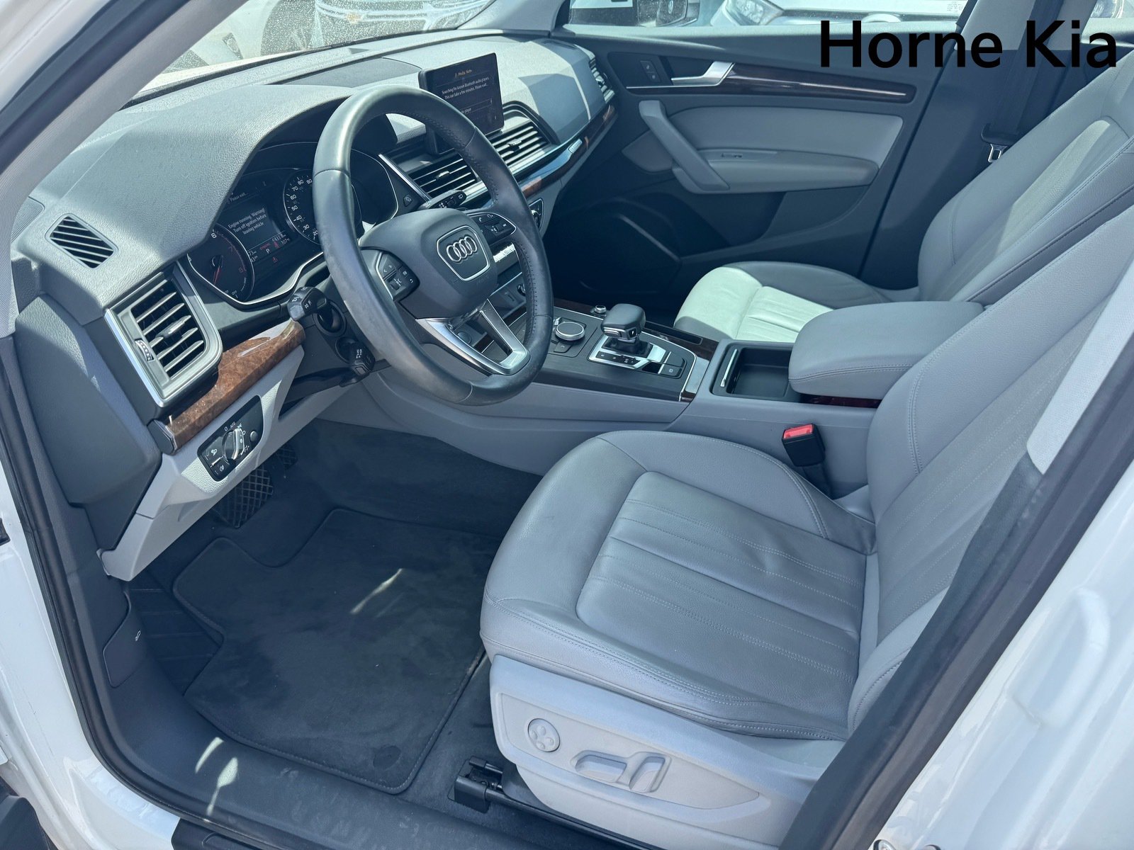 Used 2019 Audi Q5 2.0T Premium AWD/4WD image 9