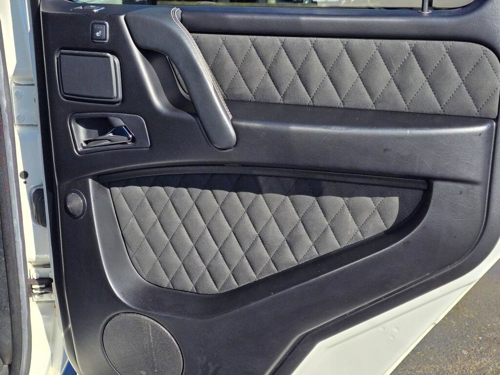 Used 2018 Mercedes-Benz G 550 Squared image 24