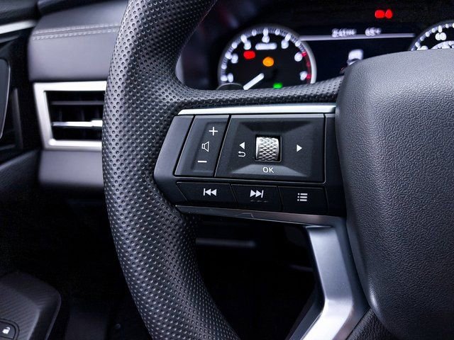 New 2026 Mitsubishi Outlander ES FWD image 20