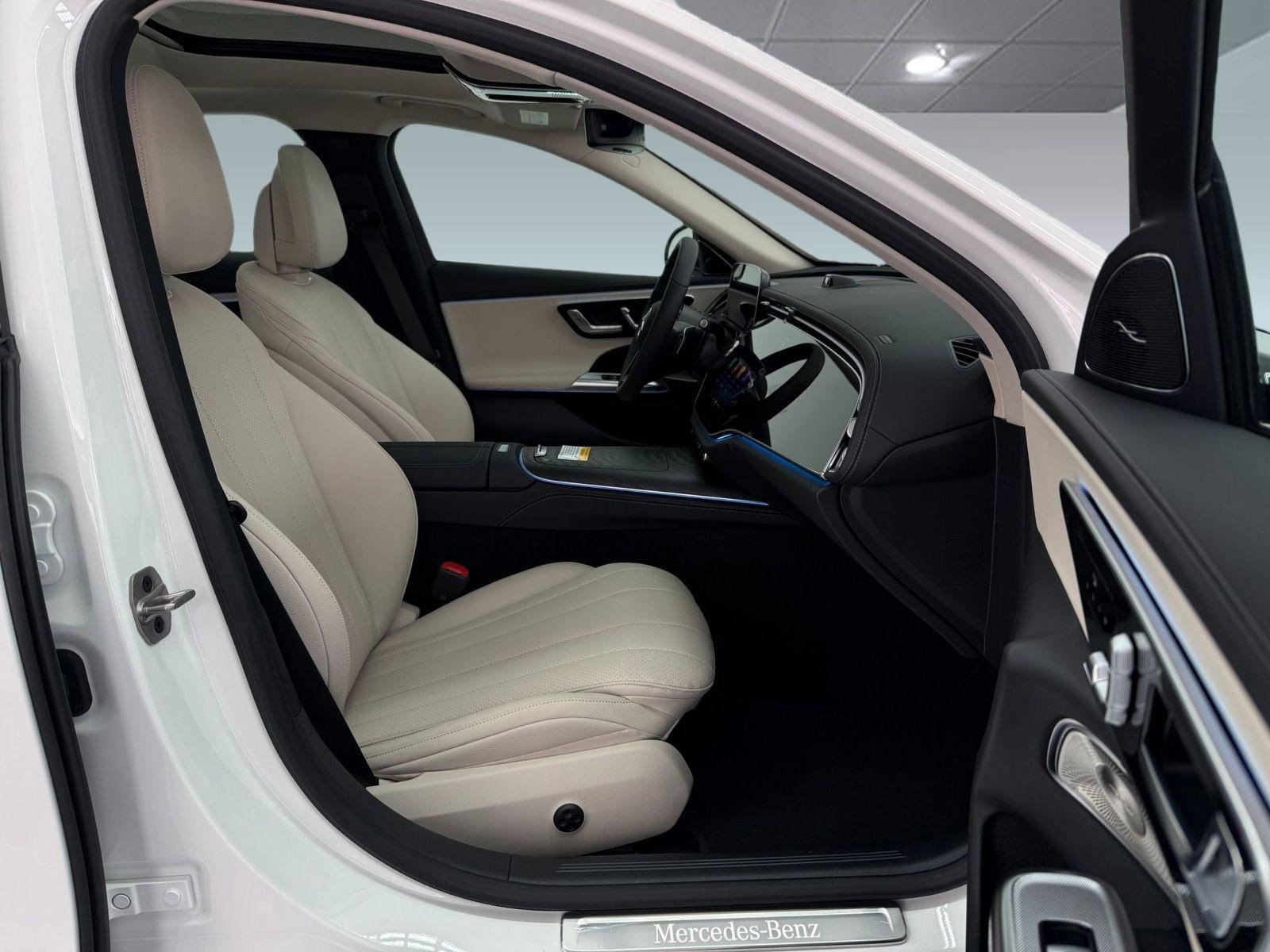New 2026 Mercedes-Benz E 450 4MATIC Sedan image 23