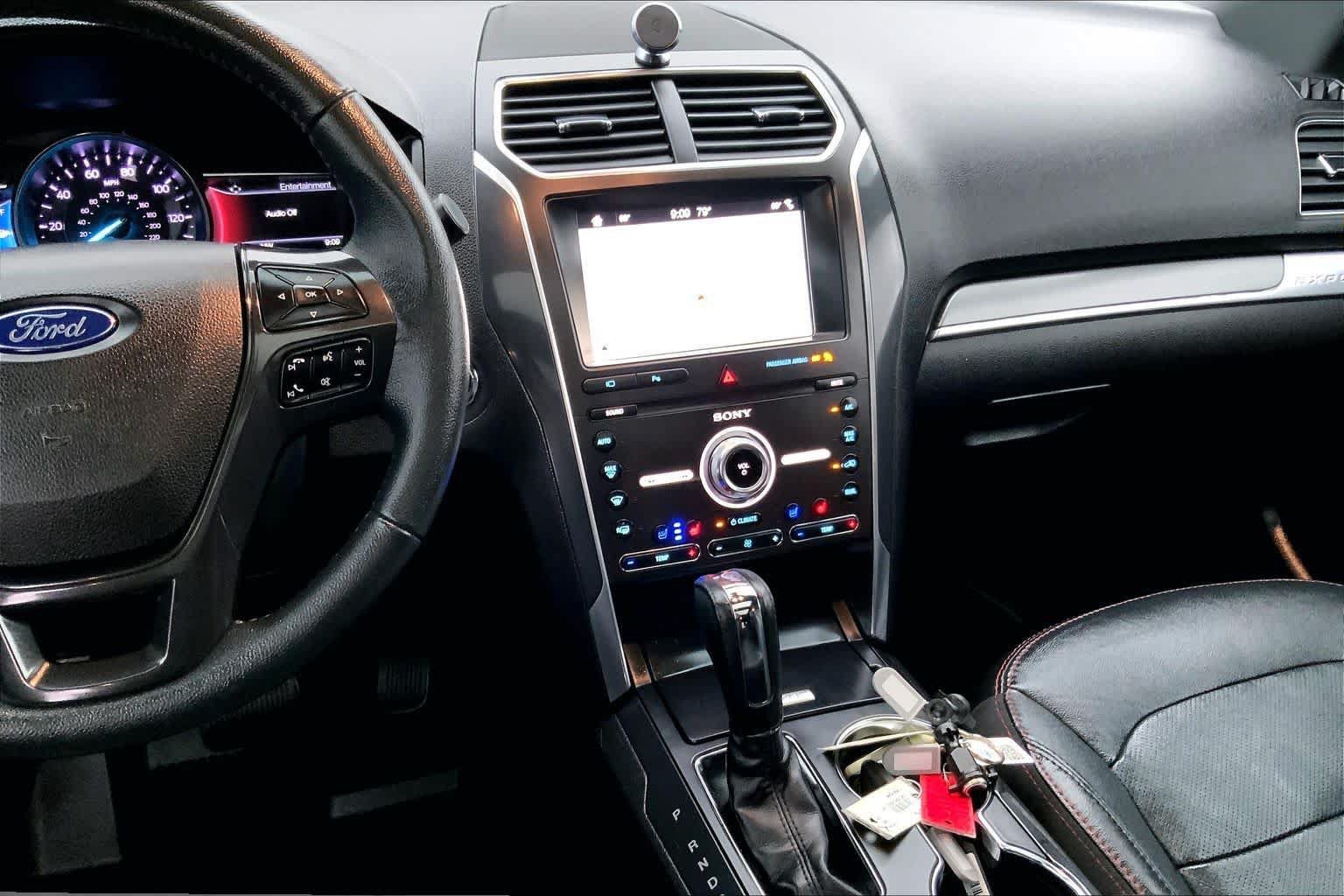 Used 2019 Ford Explorer Sport w/ Equipment Group 401A AWD/4WD image 7