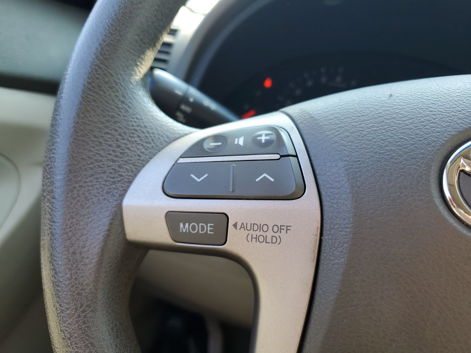 Used 2009 Toyota Camry LE FWD image 22