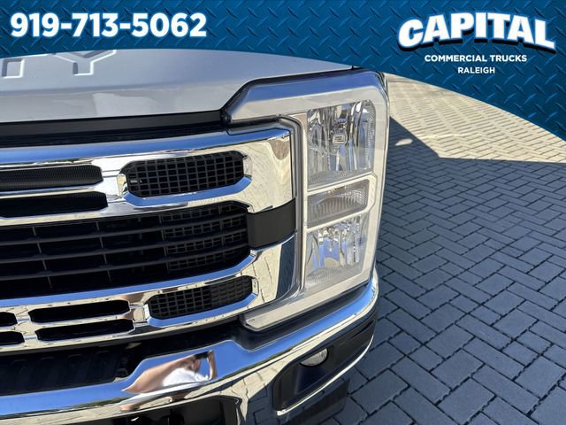 New 2025 Ford F350 XL w/ XL Chrome Package image 11