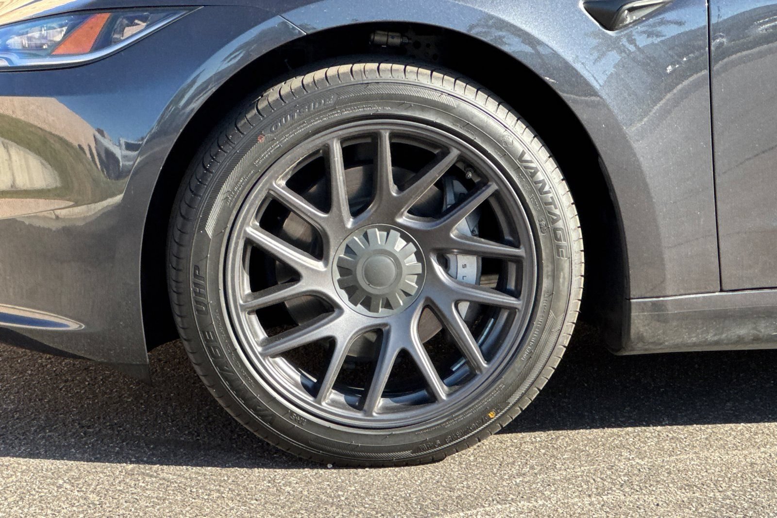 Used 2025 Tesla Model 3 Long Range RWD image 26