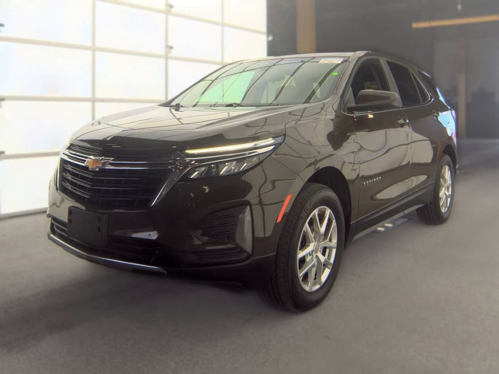 Used 2024 Chevrolet Equinox LT AWD/4WD image 1