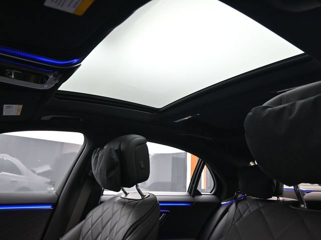 New 2026 Mercedes-Benz S 580 4MATIC Sedan image 23