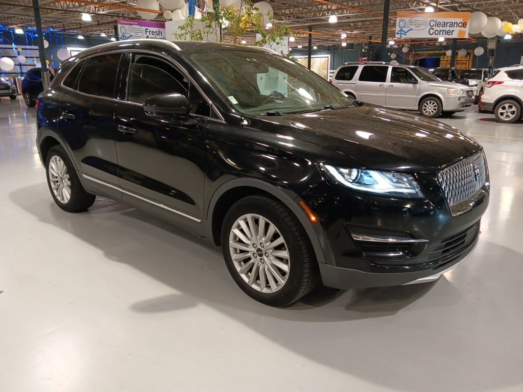 Used 2019 Lincoln MKC Premiere image 4