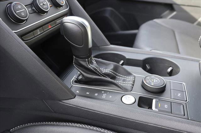 Used 2021 Volkswagen Atlas Cross Sport SE AWD/4WD image 20