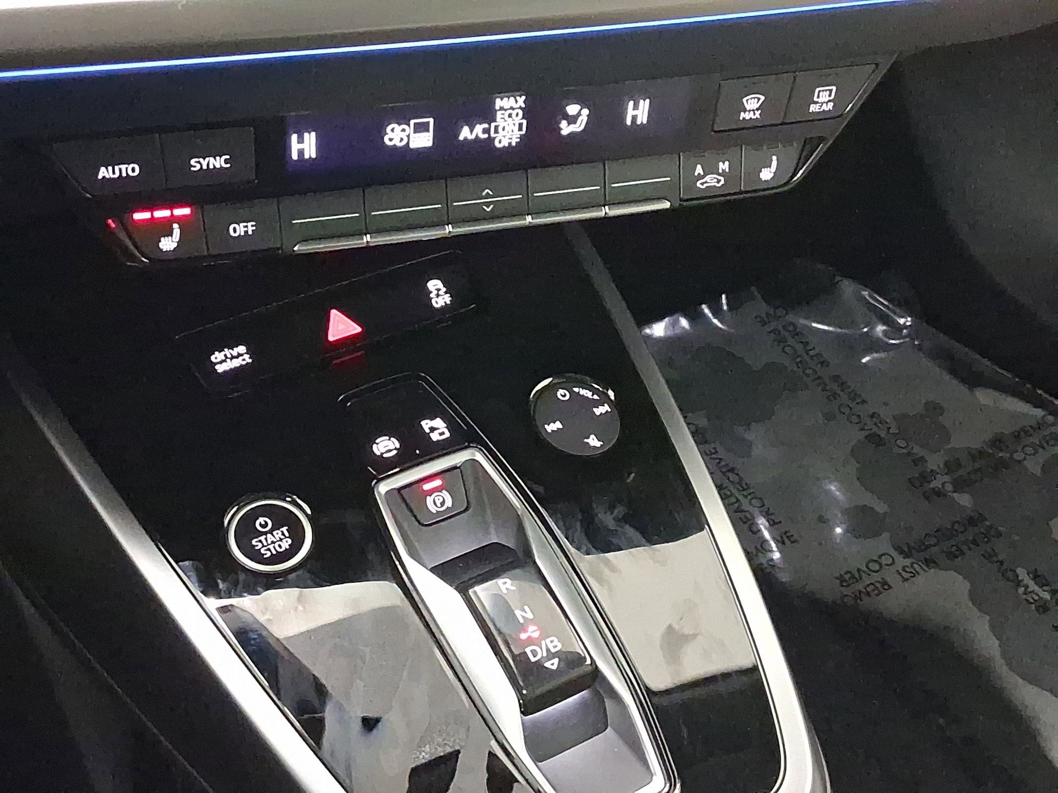 Certified 2023 Audi Q4 e-tron Prestige image 25