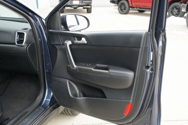 Used 2022 Kia Sportage LX image 31